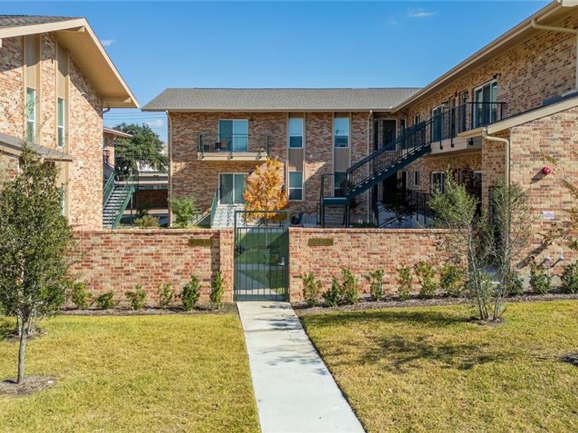 11218  Park Central Place  D, Dallas Texas 75230