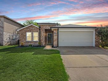 5532  Ventura Street 