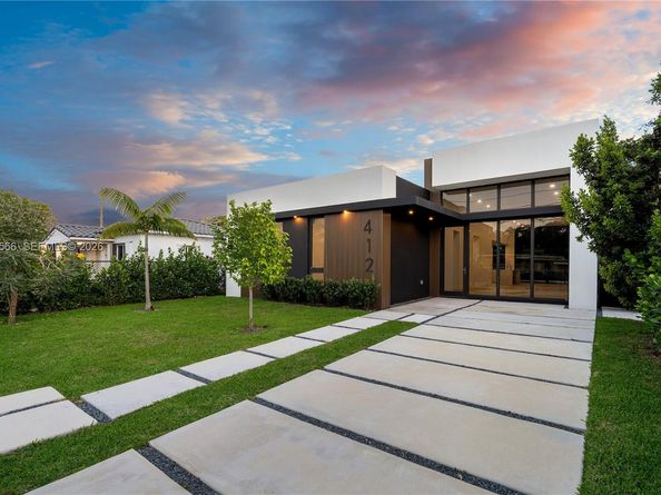 412 NW 47th St, Miami FL 33127
