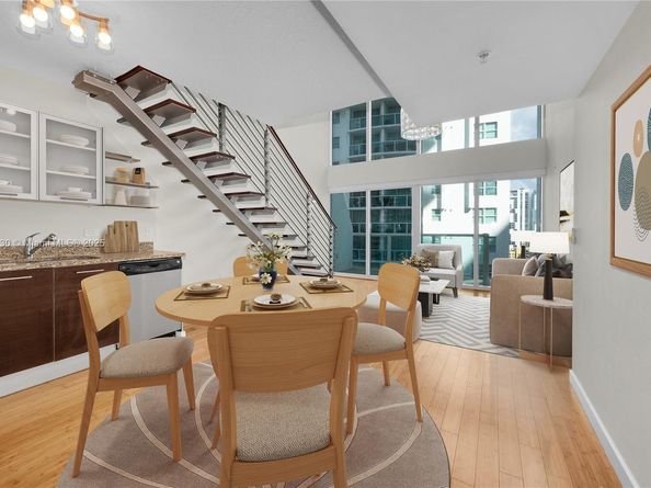 41 SE 5th St 1515, Miami FL 33131