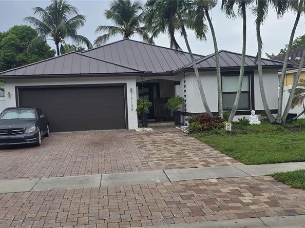 19185 SW 25th Ct, Miramar FL 33029