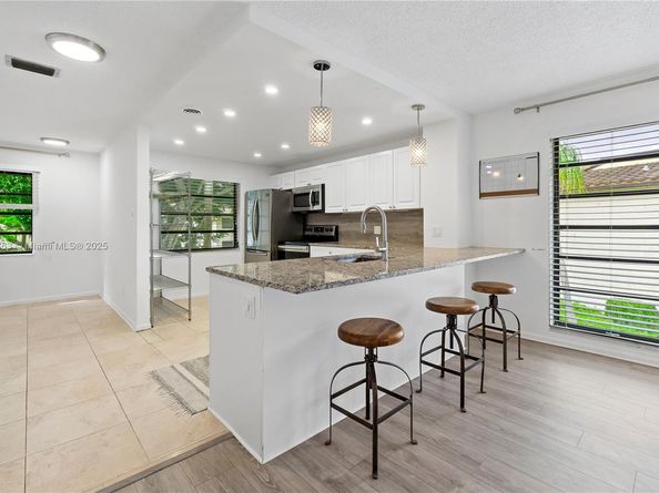 21578 Juego Cir 26H, Boca Raton FL 33433