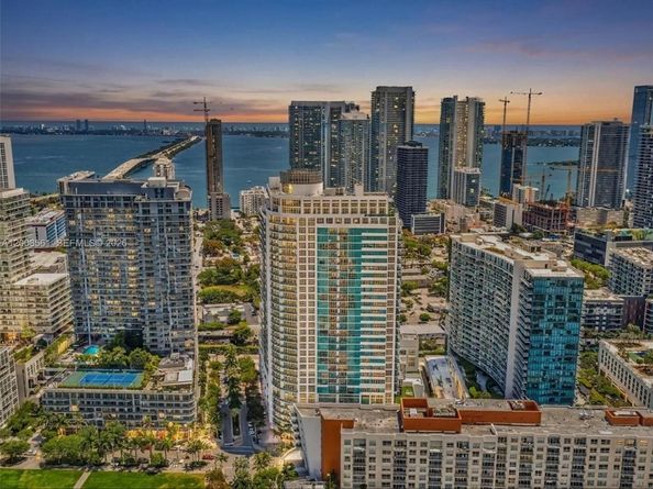 3301 NE 1st Ave M0306, Miami FL 33137