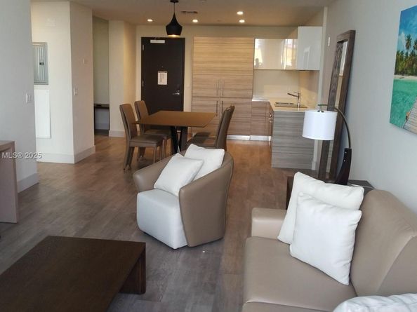 777 N Ocean Drive N229, Hollywood FL 33019