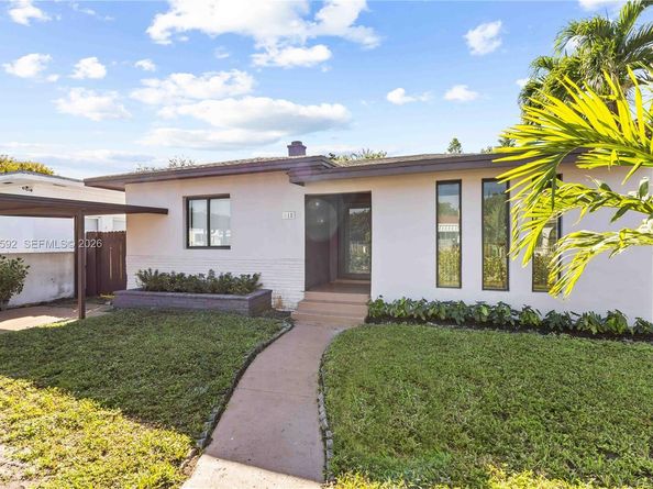 818 NW 47th St, Miami FL 33127