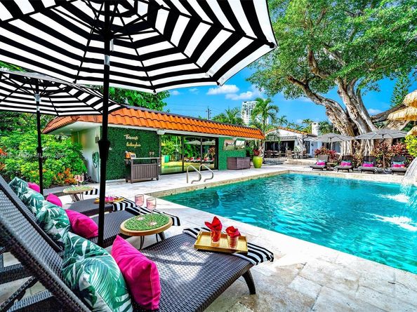 11 Sylvan Ln, Fort Lauderdale FL 33316