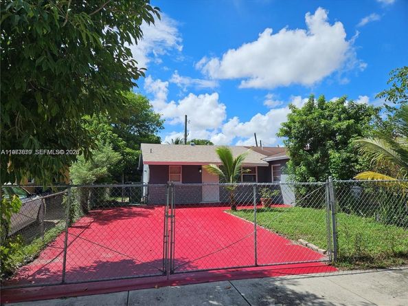 2121 NW 26th Ave, Fort Lauderdale FL 33311
