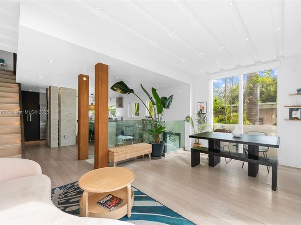 1024 Lenox Ave 4, Miami Beach FL 33139