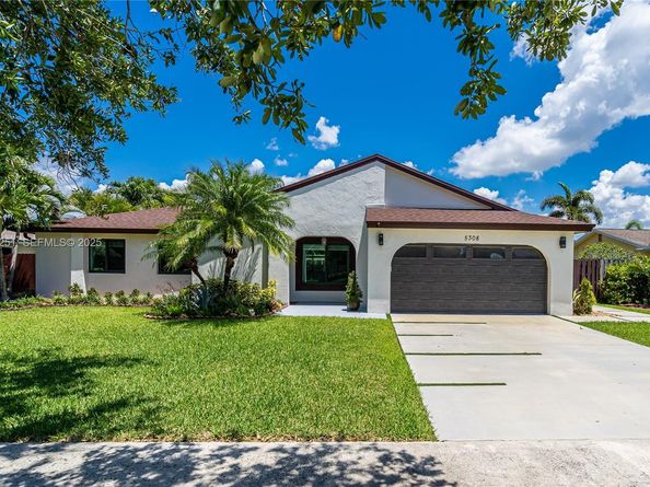 5308 SW 117th Ave, Cooper City FL 33330