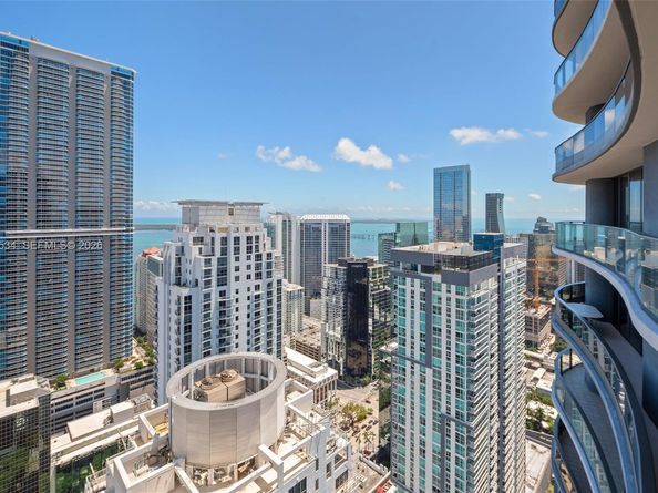 1000 Brickell Plz PH5103, Miami FL 33131