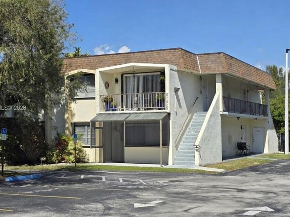 7829 Miller Dr B104, Miami FL 33155