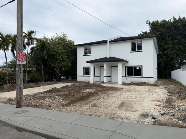 7823 NW 5th Ave, Miami FL 33150