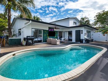 1551 SE 23rd Avenue