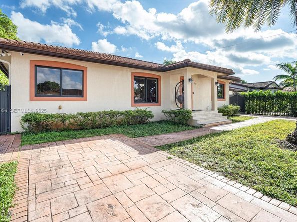 141 SW 51st Ct, Miami FL 33134