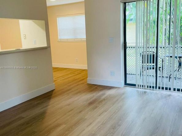 4085 NW 87th Ave 4085, Sunrise FL 33351