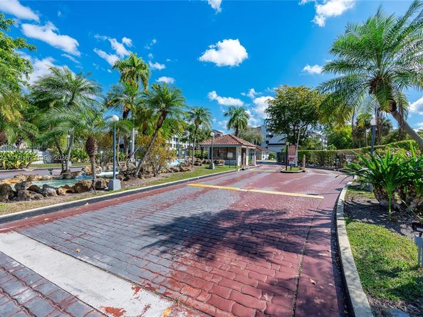 8205 SW 152nd Ave F308, Miami FL 33193