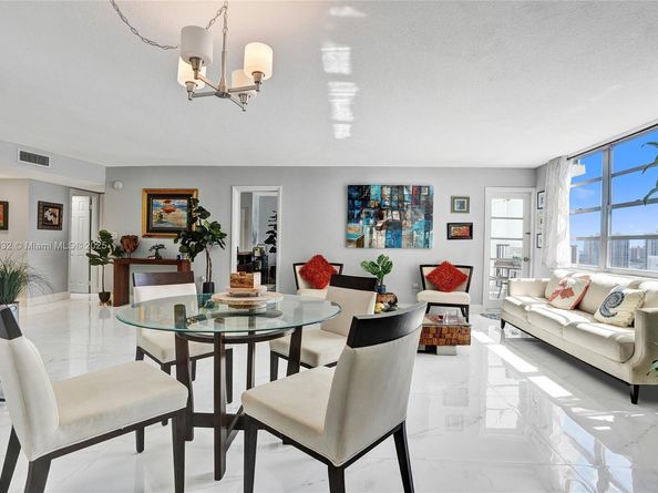 2750 NE 183rd St 2412, Aventura FL 33160