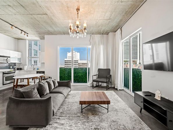 133 NE 2nd Ave 912, Miami FL 33132