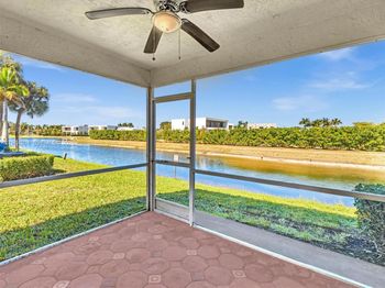 60 Key West Ct