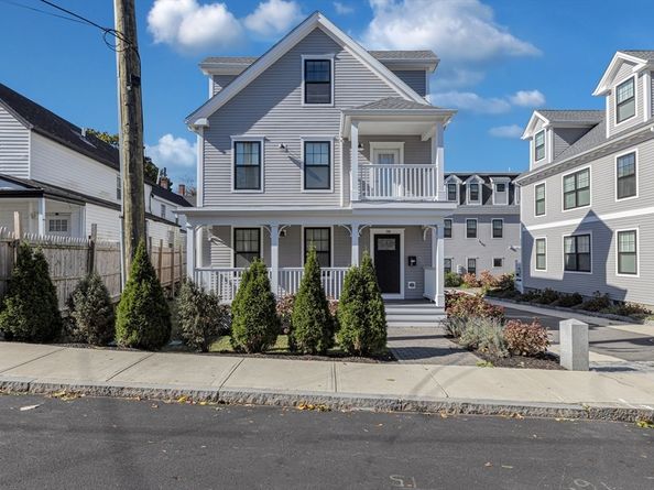 34 Temple Street 34, Boston MA 02124