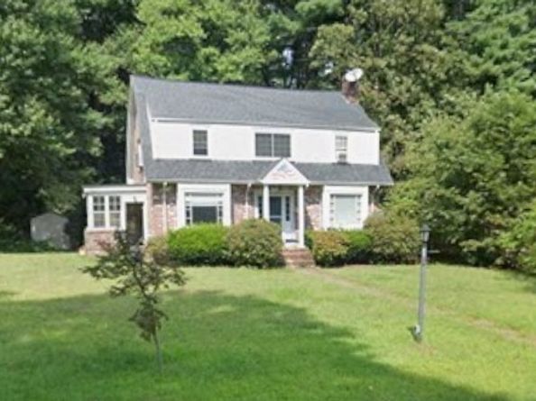 5 Richardson St., Medway MA 02053