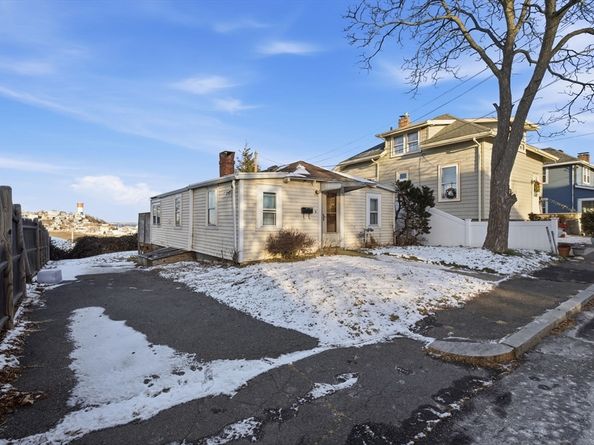 86 Undine Ave, Winthrop MA 02152