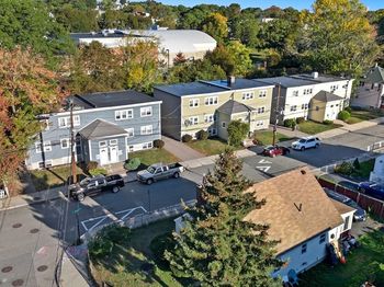 157-167 Delhi Street