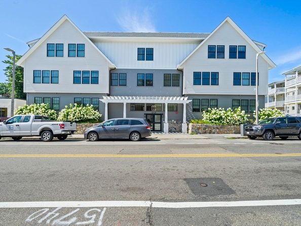 67-69 Cummins Hwy 101, Boston MA 02131