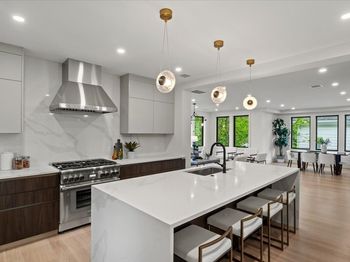 116 Thorndike Street