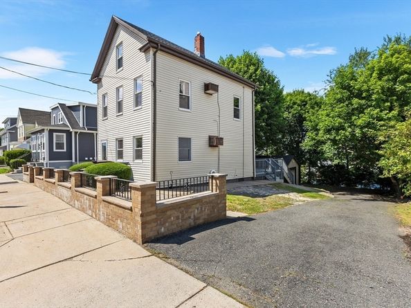 88 Garland St, Everett MA 02149