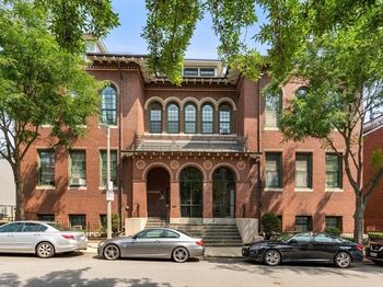 486 East 3rd Street