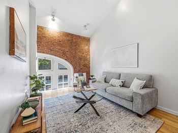 106 Thirteenth St