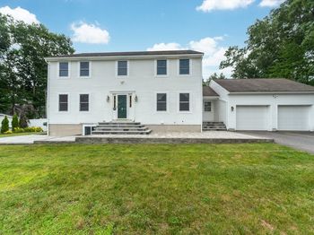 65 Tiffany Dr