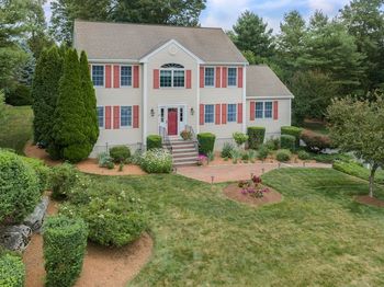 15 Little Tree Rd