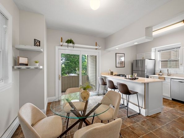 14 Holton St 3, Medford MA 02155
