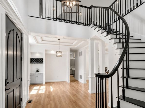 31 Cedar St, North Reading MA 01864
