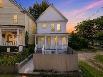 2 Ely St