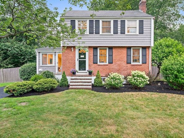 74 Sherrick Ave, Holbrook MA 02343