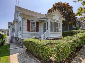 18 Grayson St