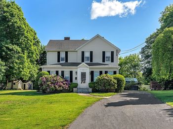 300 Hunnewell Street