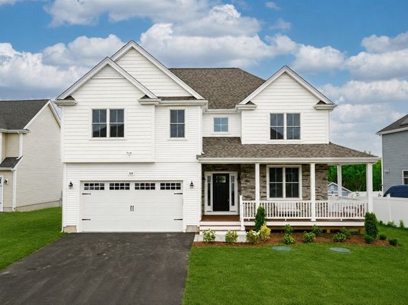 4 Narragansett Dr, West Bridgewater MA 02379