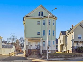 403-405 Ferry St