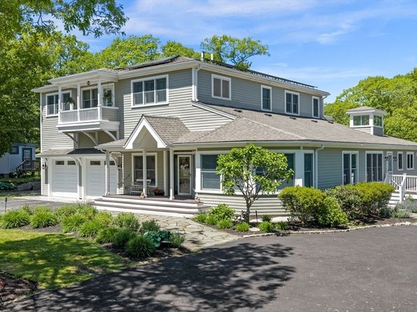 9 Oxford Rd, Gloucester MA 01930