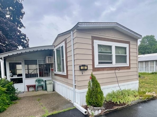 20 Madeline Street, Wareham MA 02538