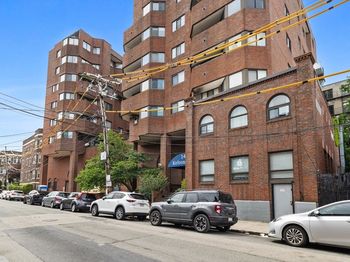 147 Kelton St