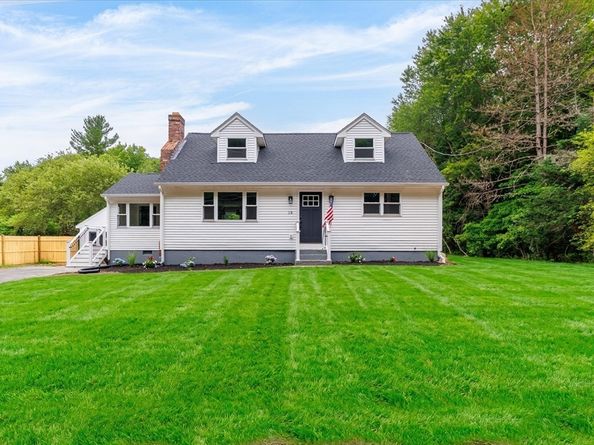 18 Ramshorn Road, Charlton MA 01507