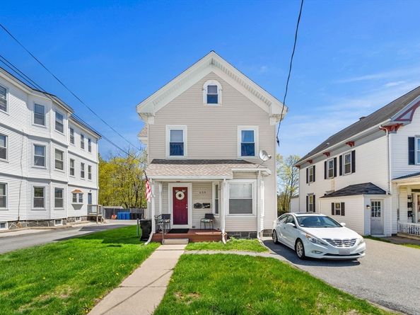 659 Washington St, Whitman MA 02382