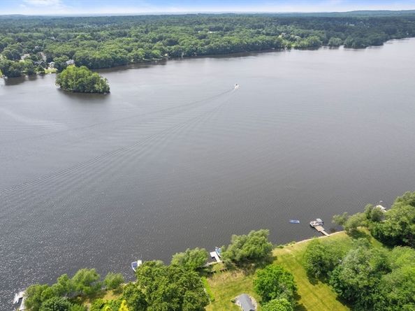269 Bullard Street, Walpole MA 02081