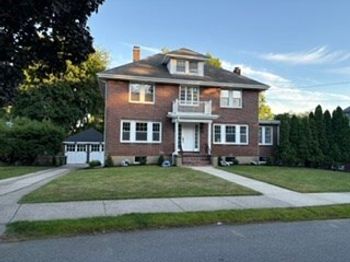 19 Stoneleigh Rd