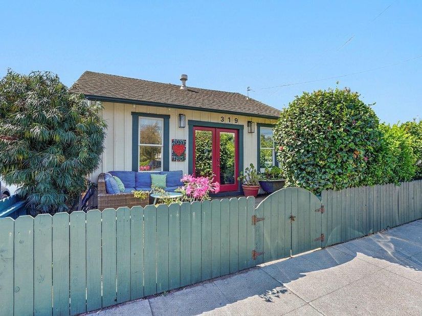 319 Seabright Avenue, Santa Cruz CA 95062